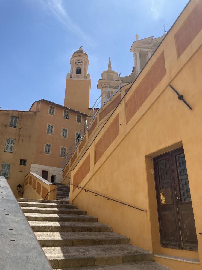 Queen Riviera : Climatisation, Parking, Terrasse Menton Eksteriør bilde